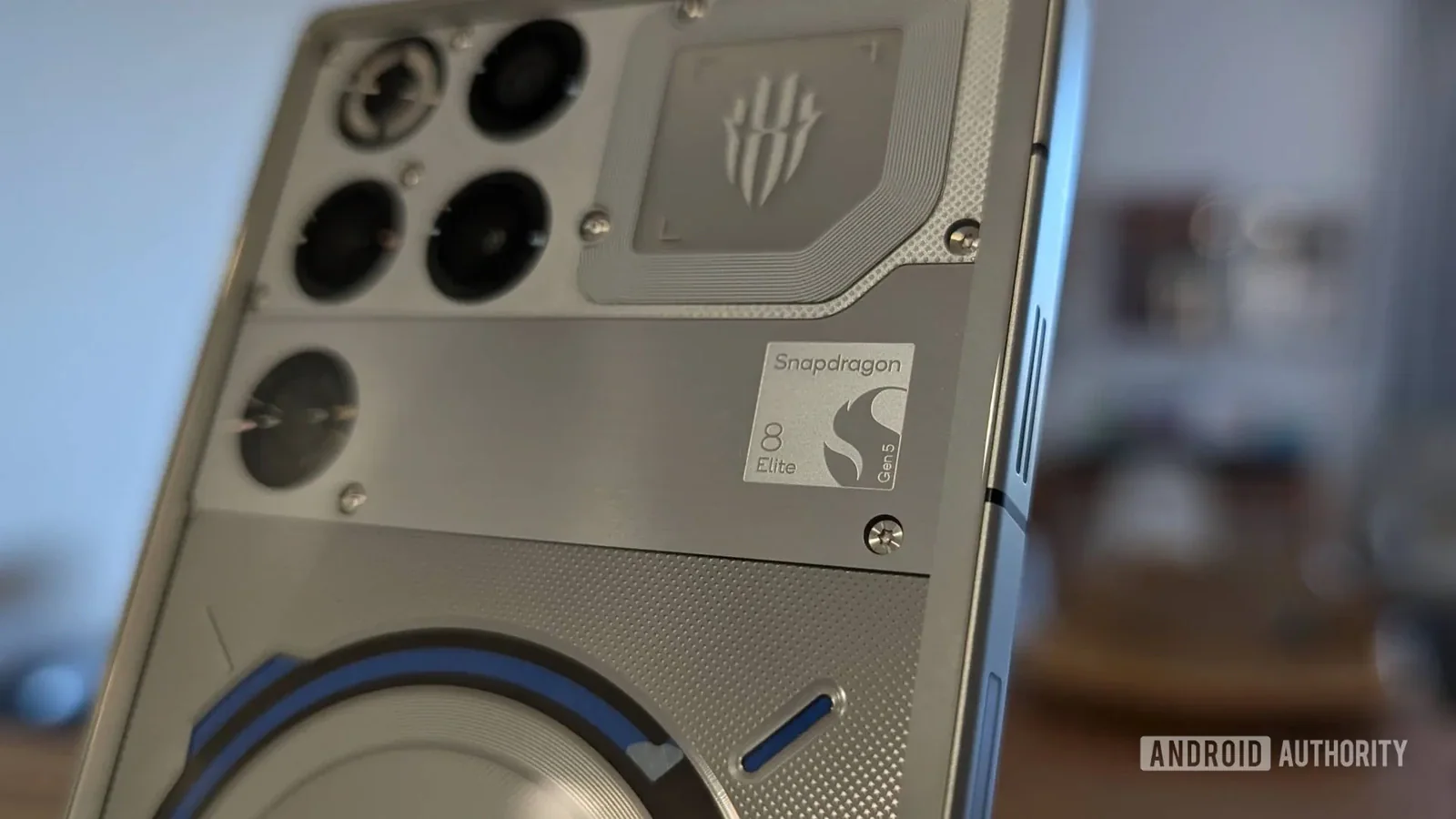 Snapdragon 8 Elite Gen 6 Pro приписывают вдвое больше графических блоков