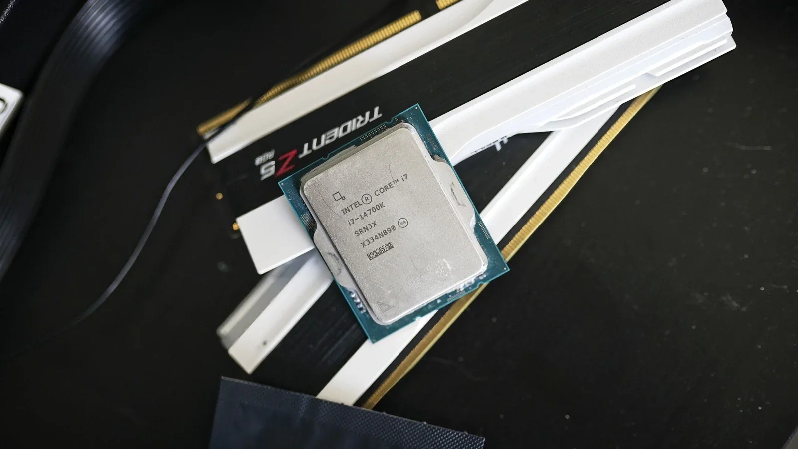 Дорогая DDR5 вернула Raptor Lake в планы Intel на несколько лет